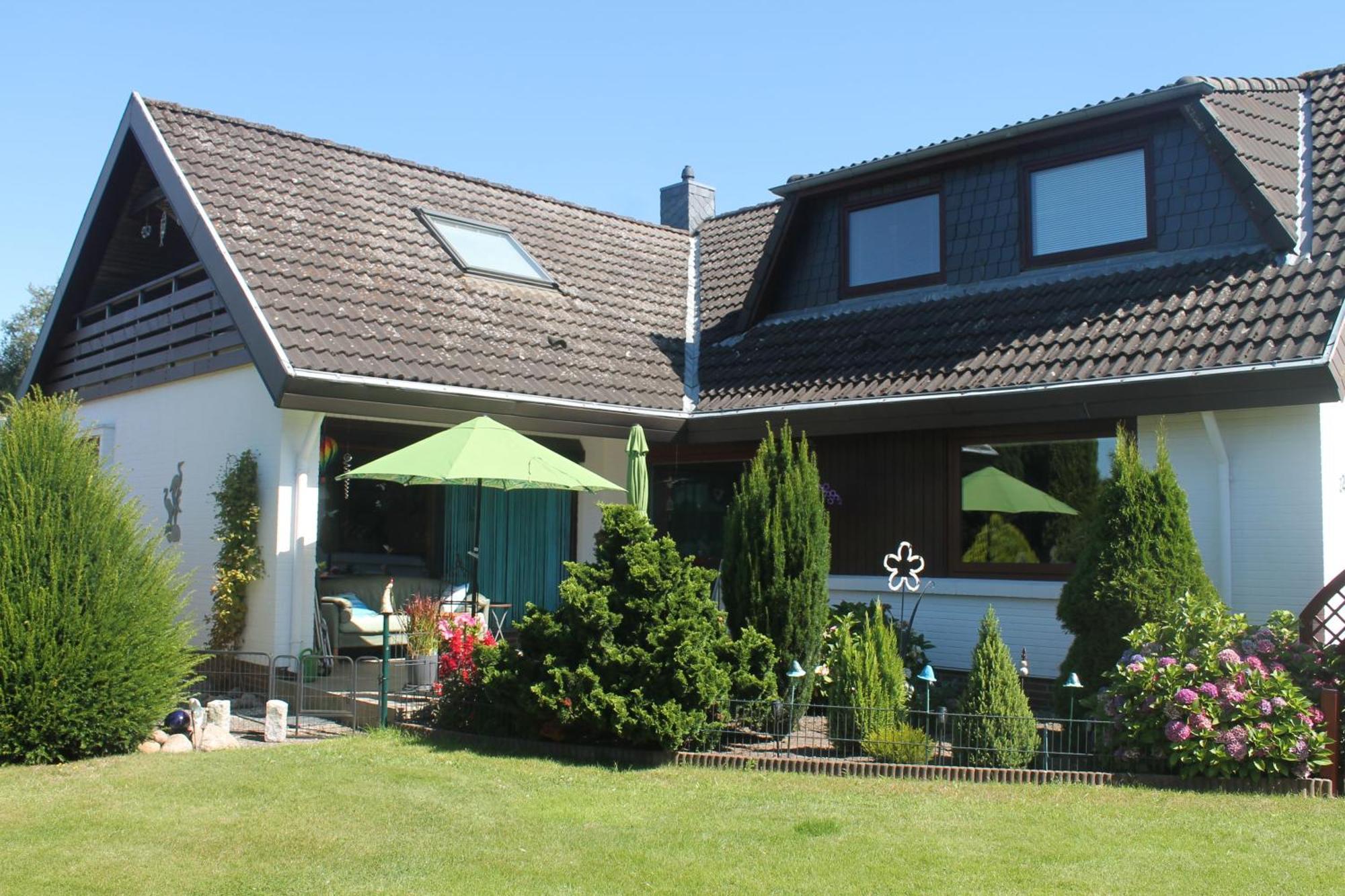 Thiessen - Ferienwohnung Mit Sonnigem Balkon Silberstedt Εξωτερικό φωτογραφία